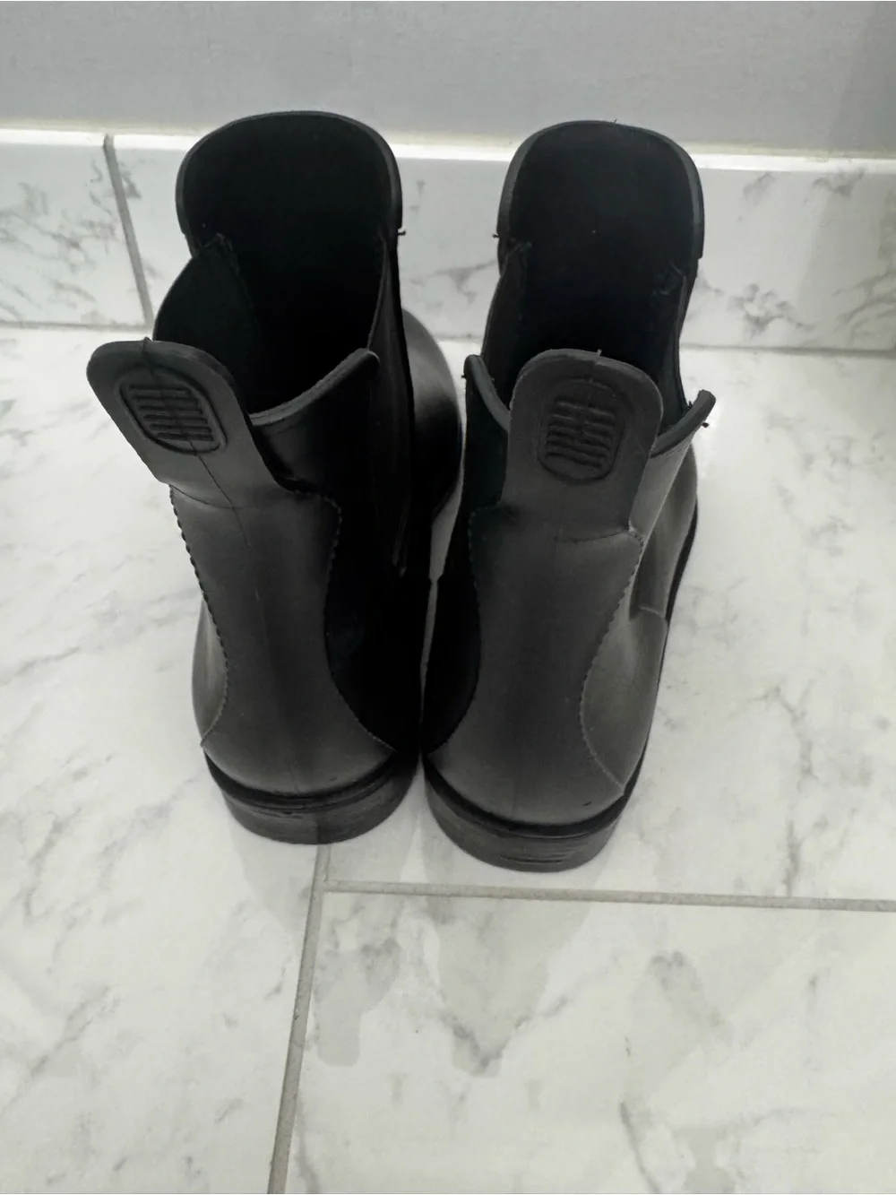 Asgard Black Women's Chelsea Rain Booties